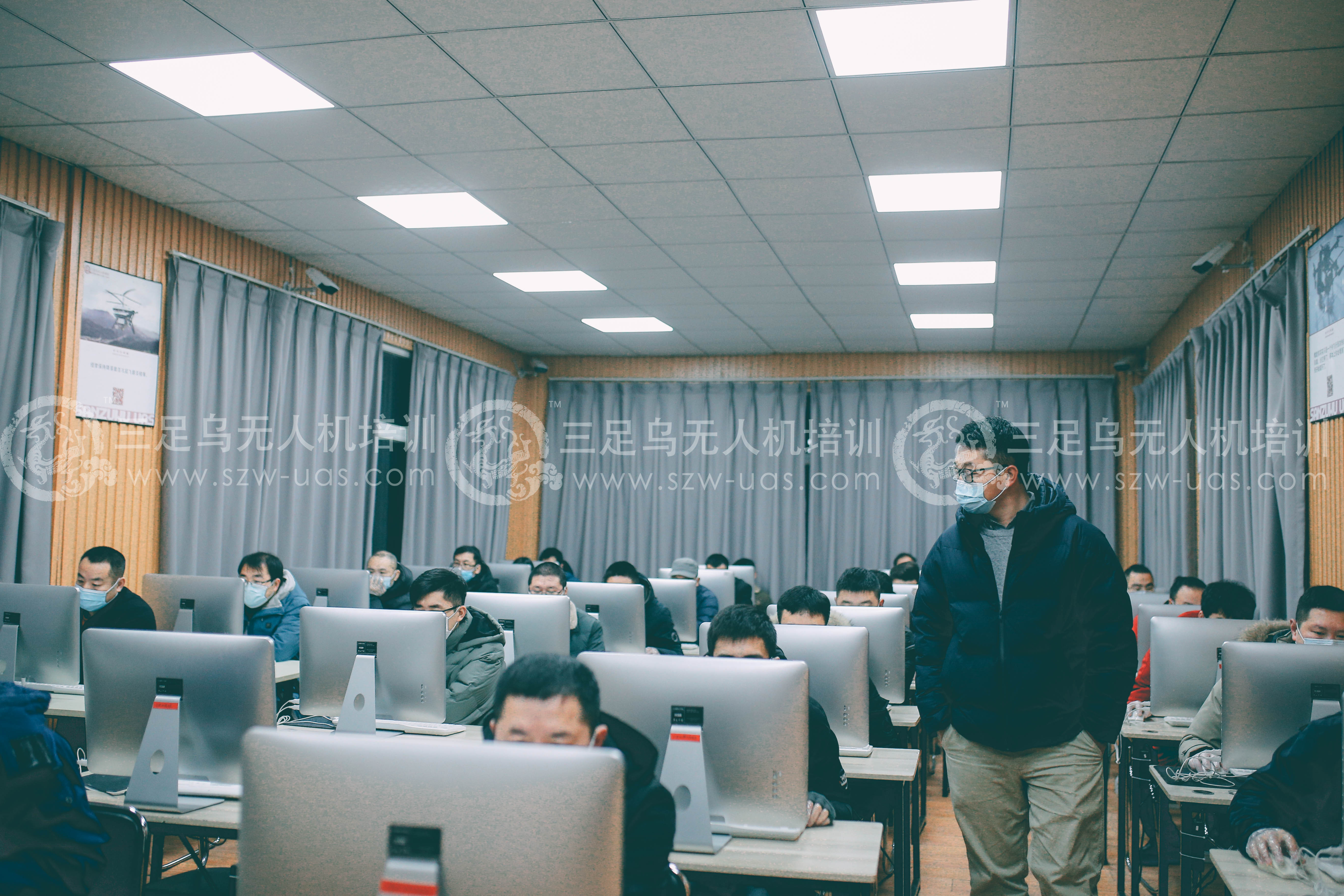 考试新闻|四川考点2021年首场无人机“驾考”(图9)
