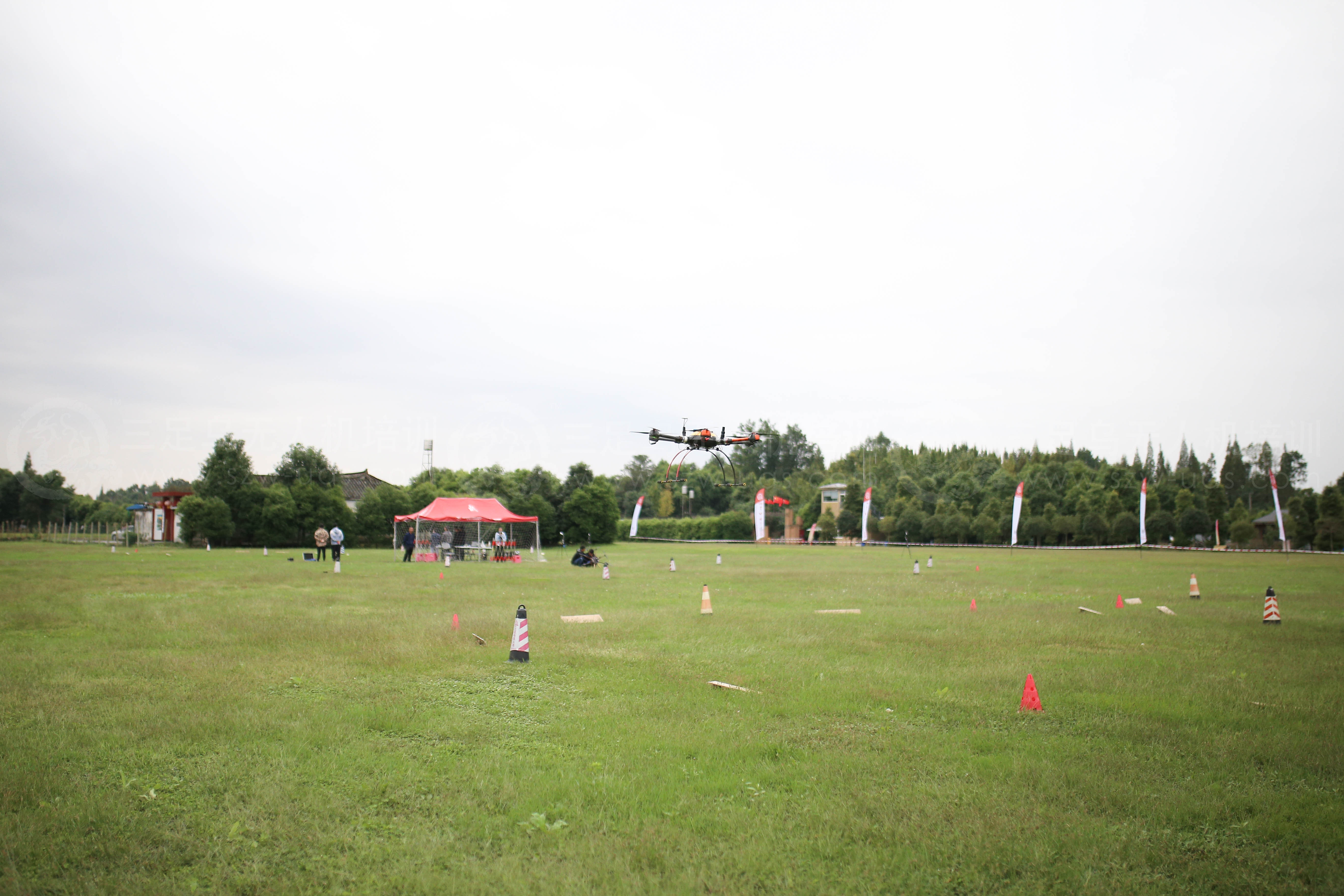 1-211029163Q1428.jpg
